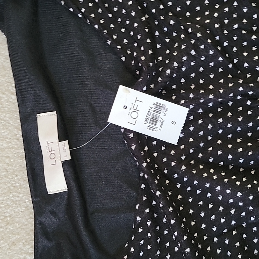 Dress - Picture 4 of 5